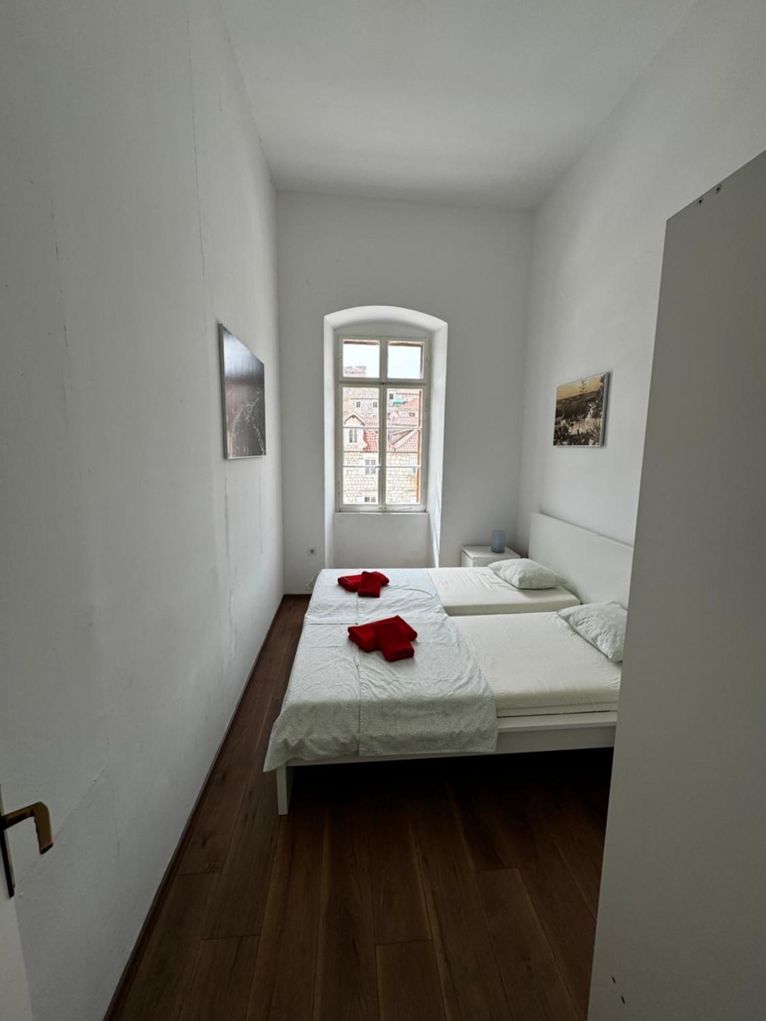 Marco's Piazza Apartment Hvar Town Esterno foto